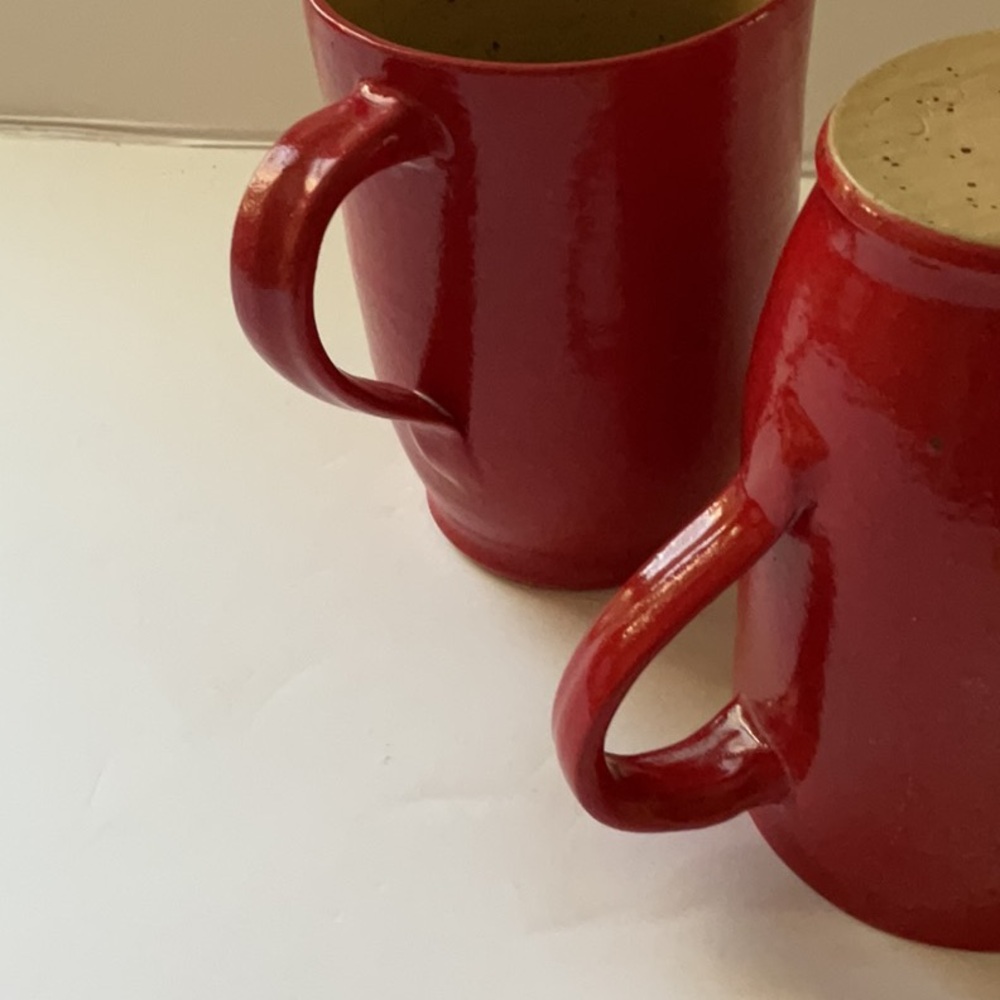 Red Ceramic Mug Set - Picture 6 of 8